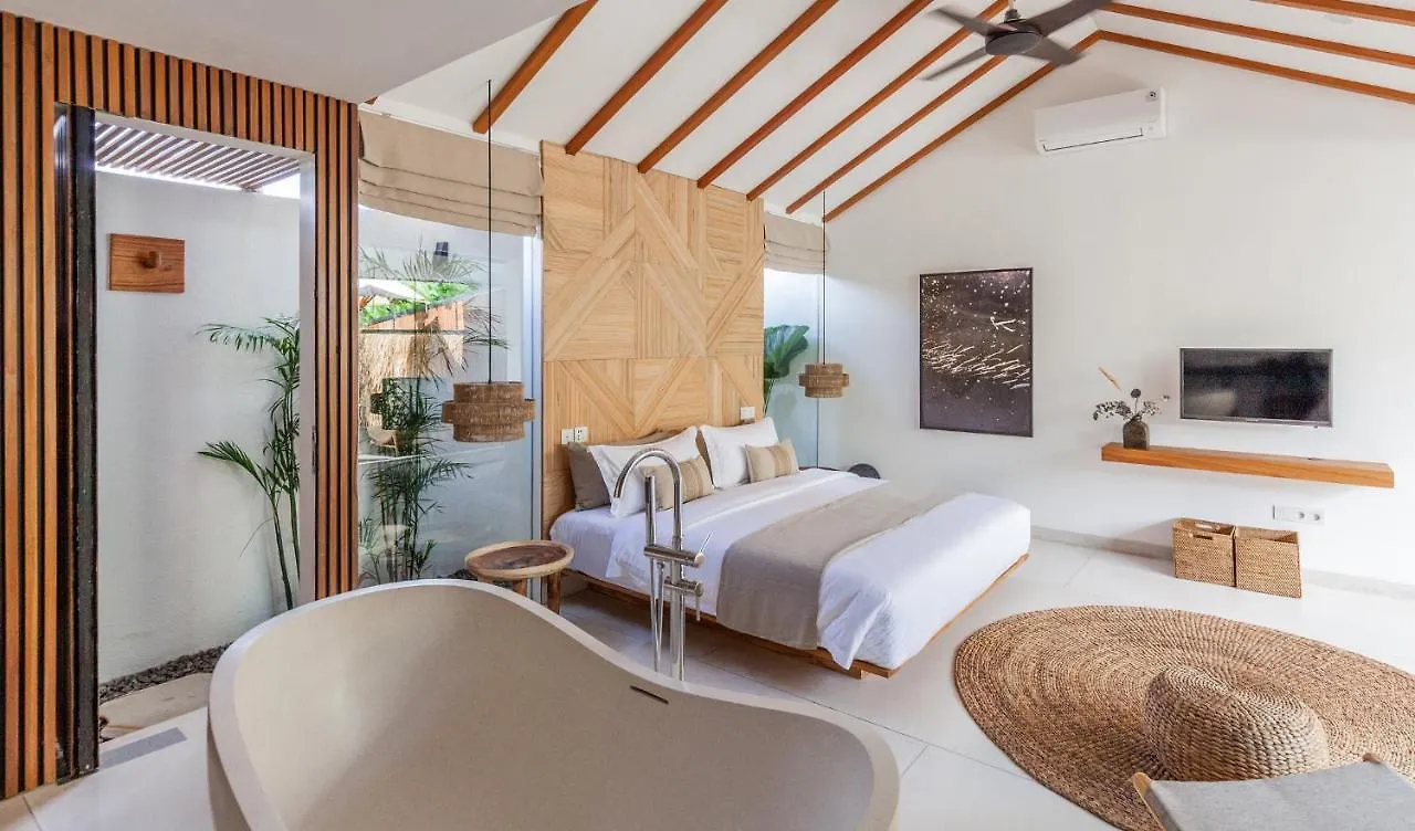 Beyond Bespoke Villas Seminyak Endonezya