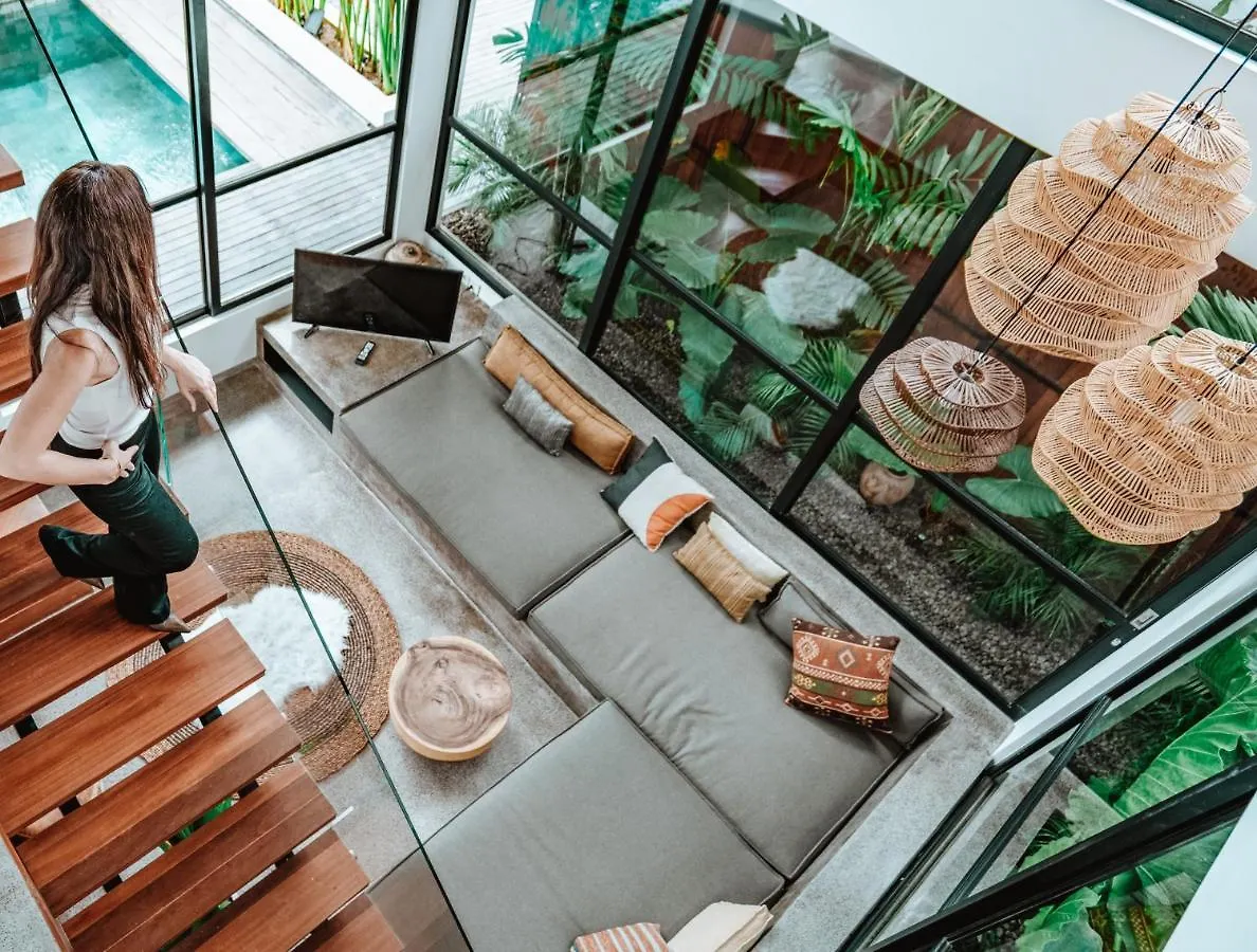 Beyond Bespoke Villas Seminyak 0*,  Endonezya